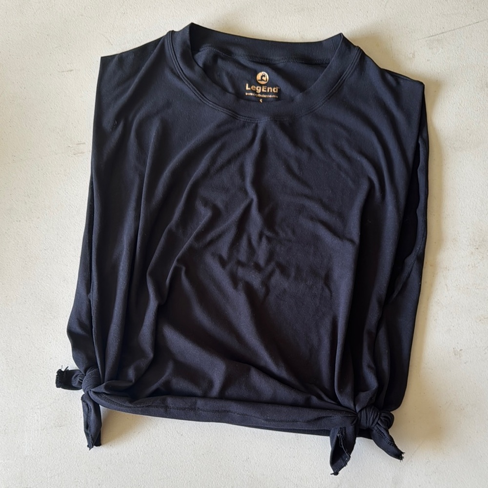 💥3/$12 SALE💥 LegEnd yoga top